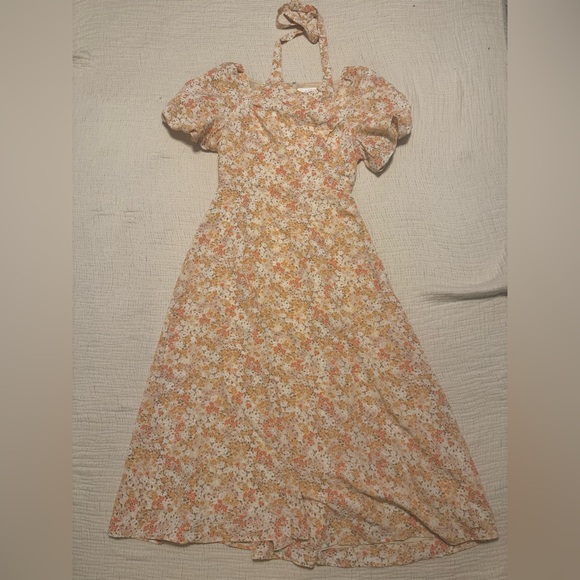 Astr Tie neck floral Midi Dress - Picture 2 of 3